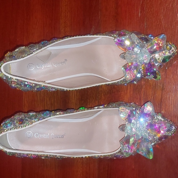 Rhinestone heels. ( Iridescent type of color ) - Picture 8 of 10